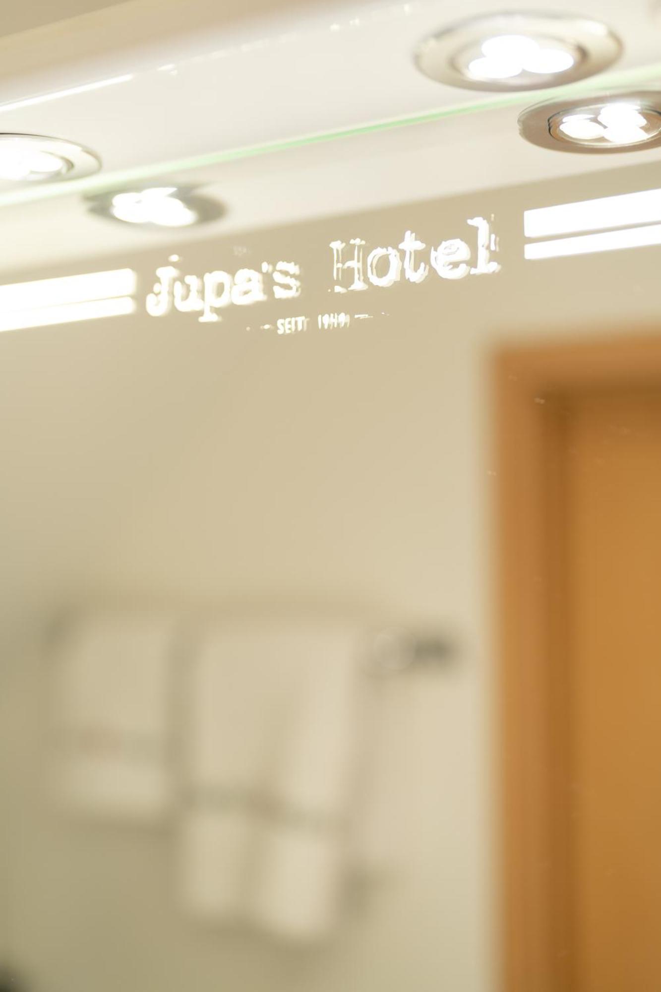 Jupa'S Hotel Düsseldorf Esterno foto